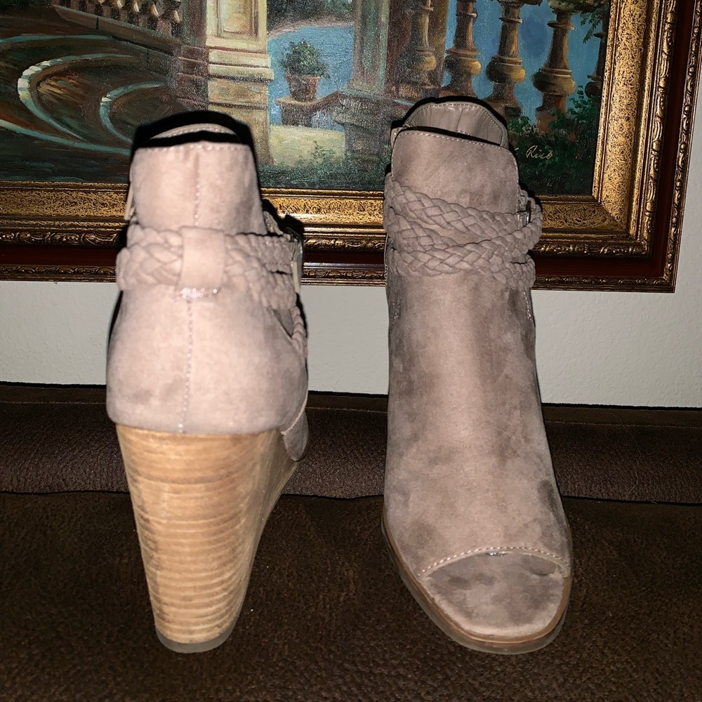 Wedges - Picture 3 of 4
